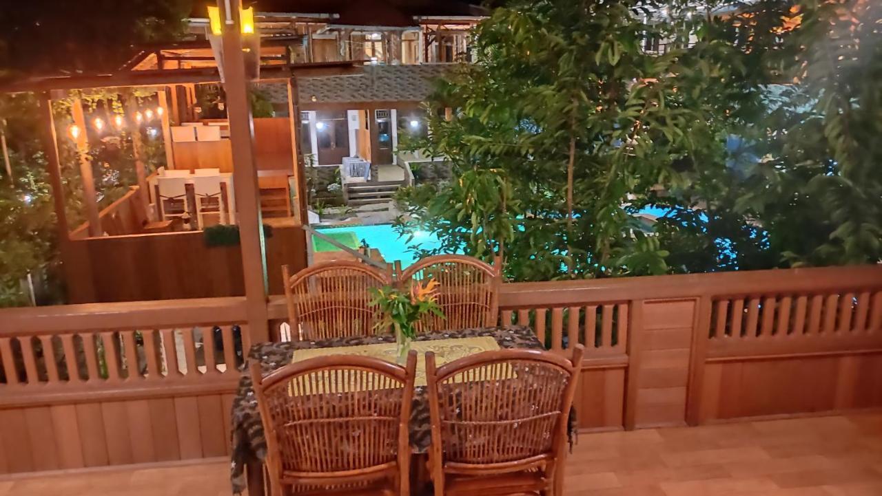 Bunaken Villa Queen'S Dive Manado Exterior photo